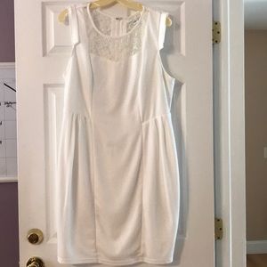 White bodycon dress- perfect graduation dress!